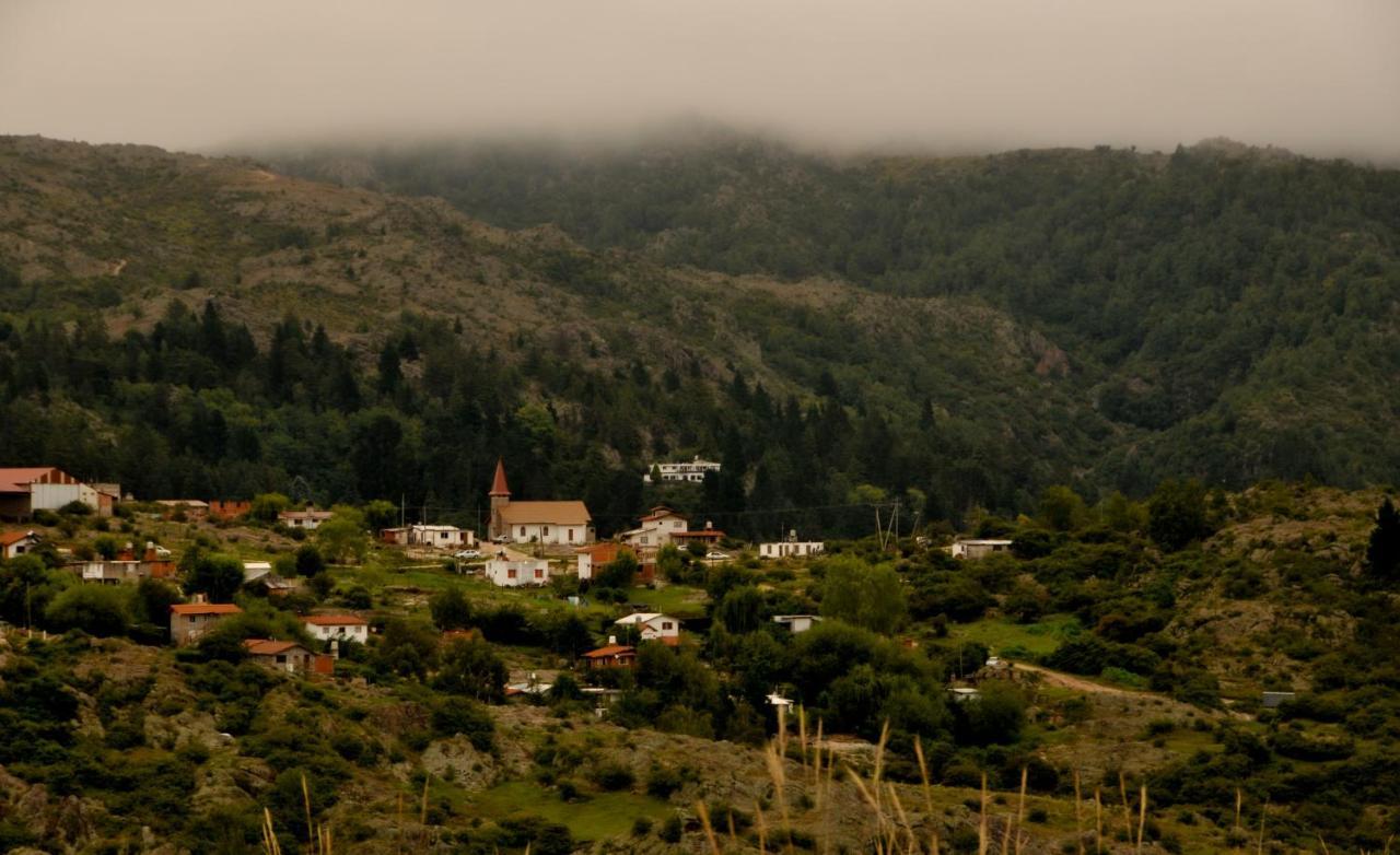 Hotel Panorama La Cumbrecita Buitenkant foto